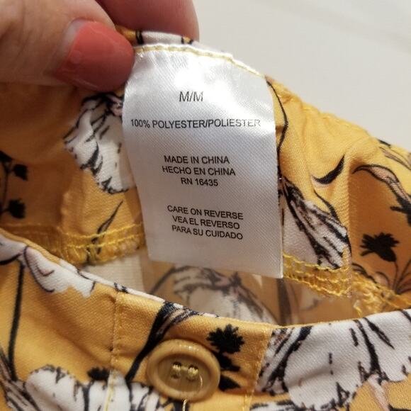 Floral Yellow Sleeveless Top Juniors Size M - Picture 5 of 7